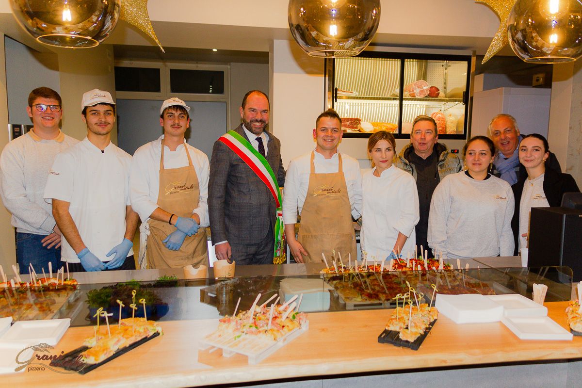 inaugurazione pizzeria grani antichi a mogliano veneto
