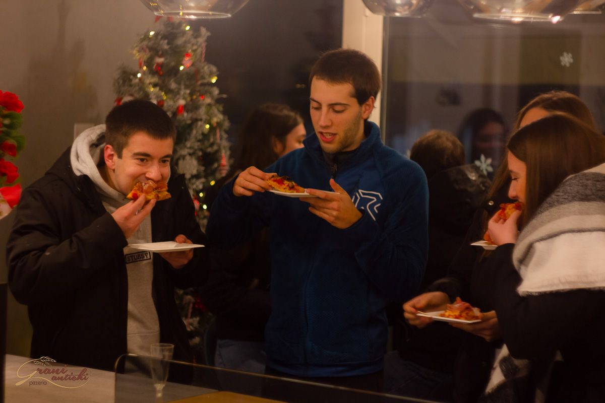 inaugurazione pizzeria grani antichi a mogliano veneto