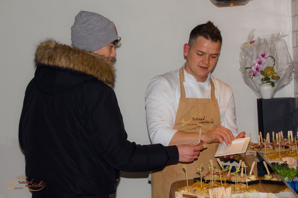inaugurazione pizzeria grani antichi a mogliano veneto