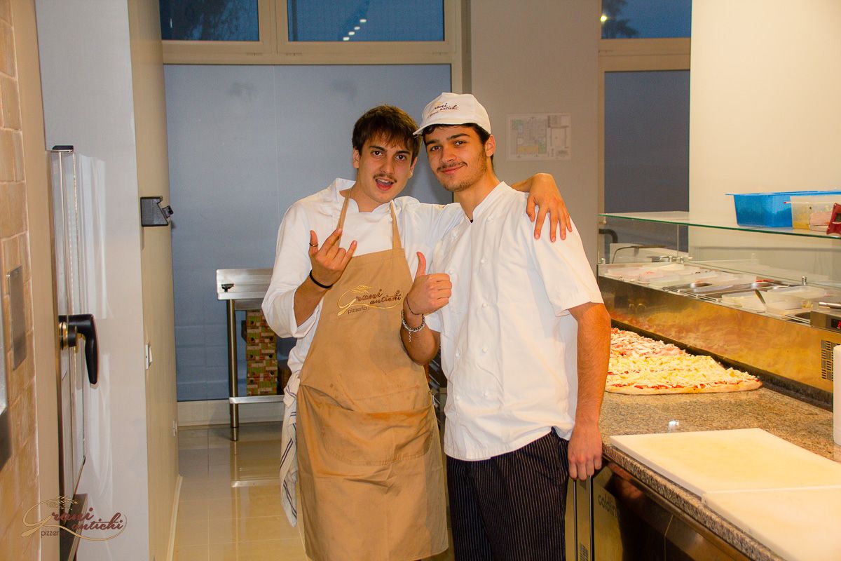 inaugurazione pizzeria grani antichi a mogliano veneto